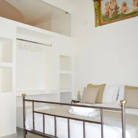 Rinascimento Casa Brigitte Semesterbostad *